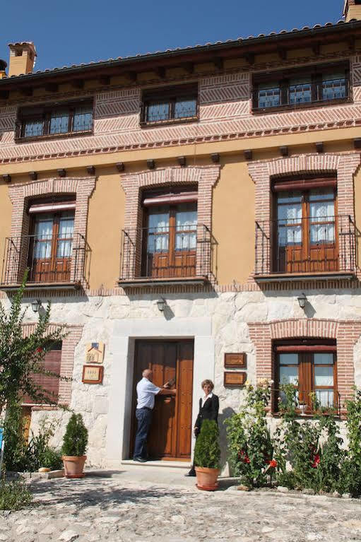 Ferienwohnung Casas Rurales Mirador Del Valle Villafuerte Exterior foto